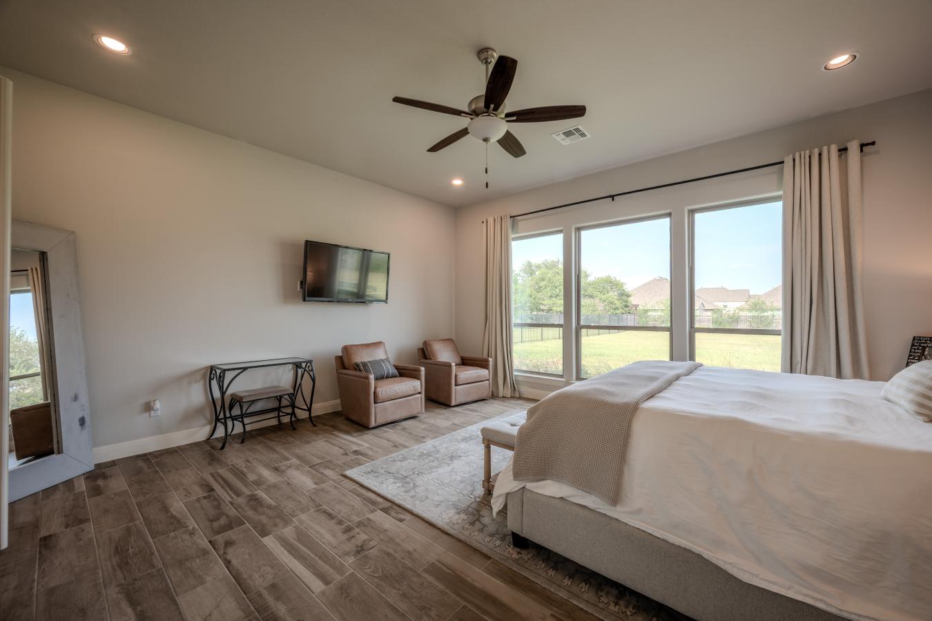 Dripping Springs, Texas, 78620, United States, 5 Bedrooms Bedrooms, ,4 BathroomsBathrooms,Residential,For Sale,1726256