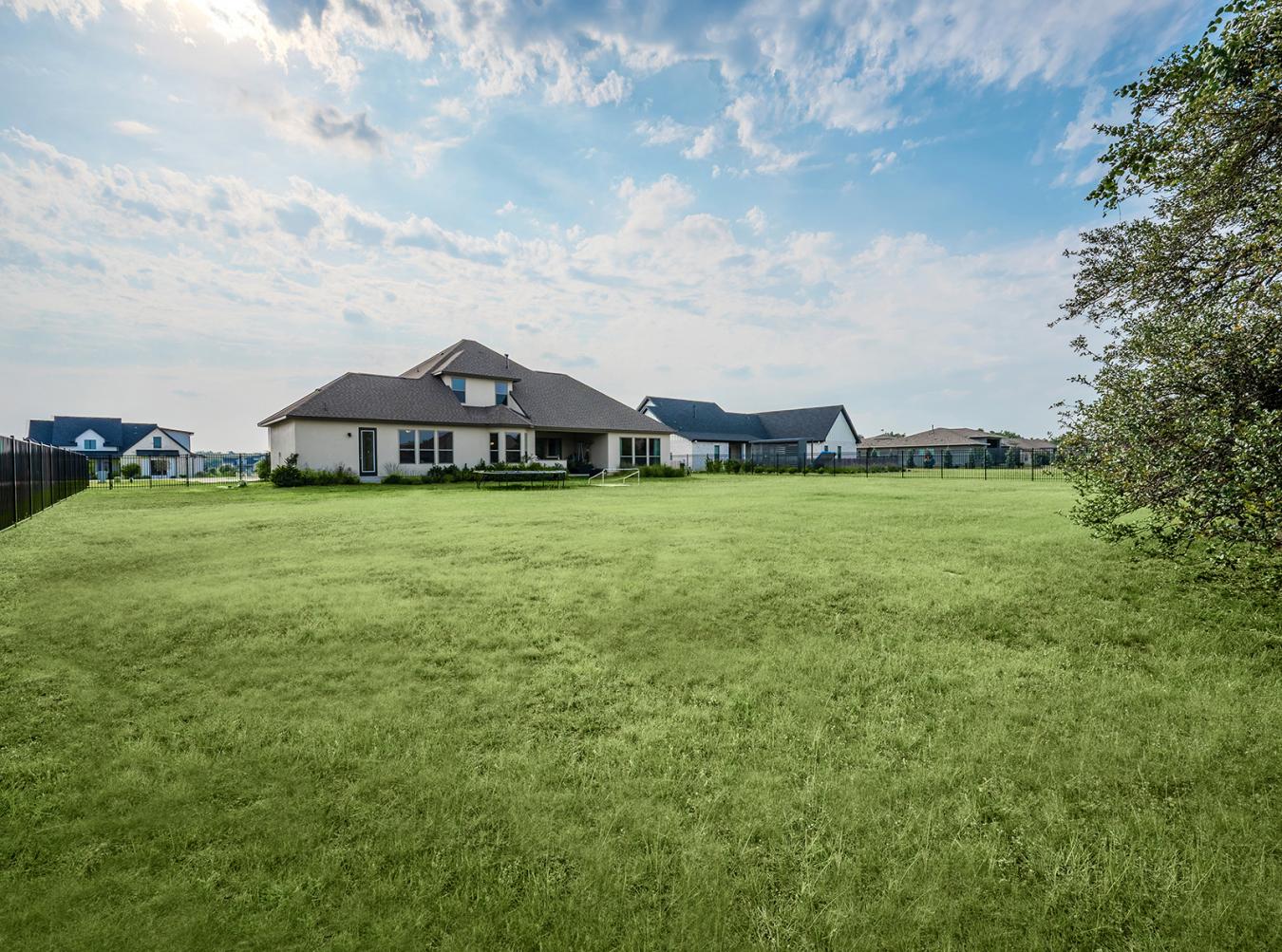 Dripping Springs, Texas, 78620, United States, 5 Bedrooms Bedrooms, ,4 BathroomsBathrooms,Residential,For Sale,1726256