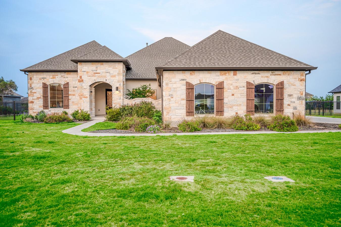 Dripping Springs, Texas, 78620, United States, 5 Bedrooms Bedrooms, ,4 BathroomsBathrooms,Residential,For Sale,1726256