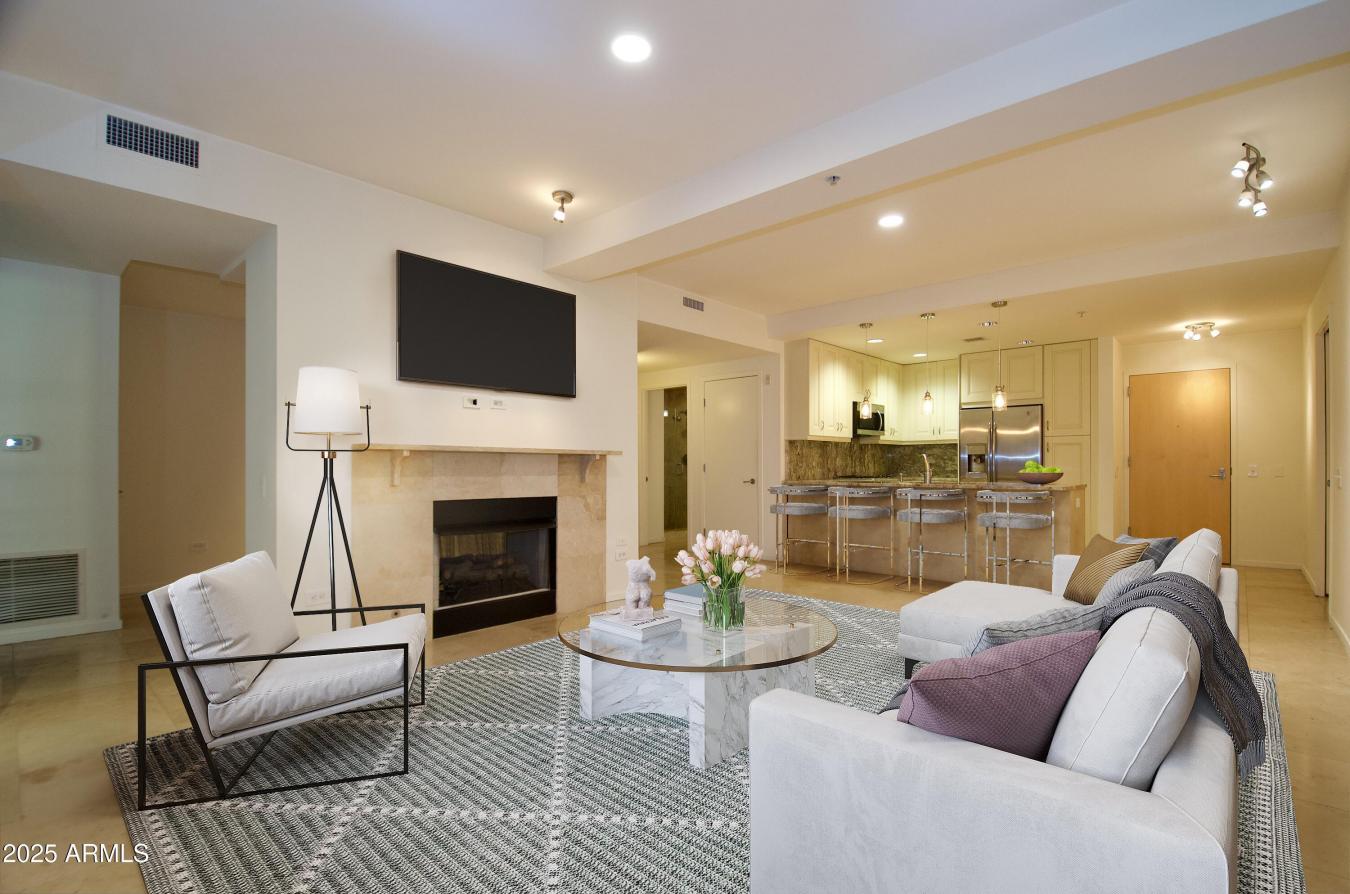 Scottsdale, Arizona, 85251, United States, 2 Bedrooms Bedrooms, ,Residential,For Sale,1727065