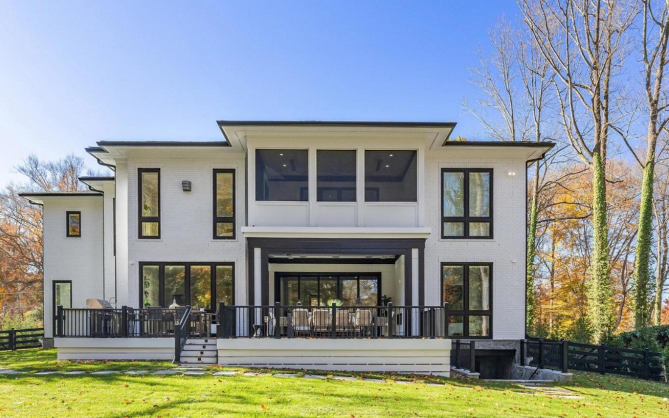 McLean, Virginia, 22101, United States, 6 Bedrooms Bedrooms, ,7 BathroomsBathrooms,Residential,For Sale,1790116