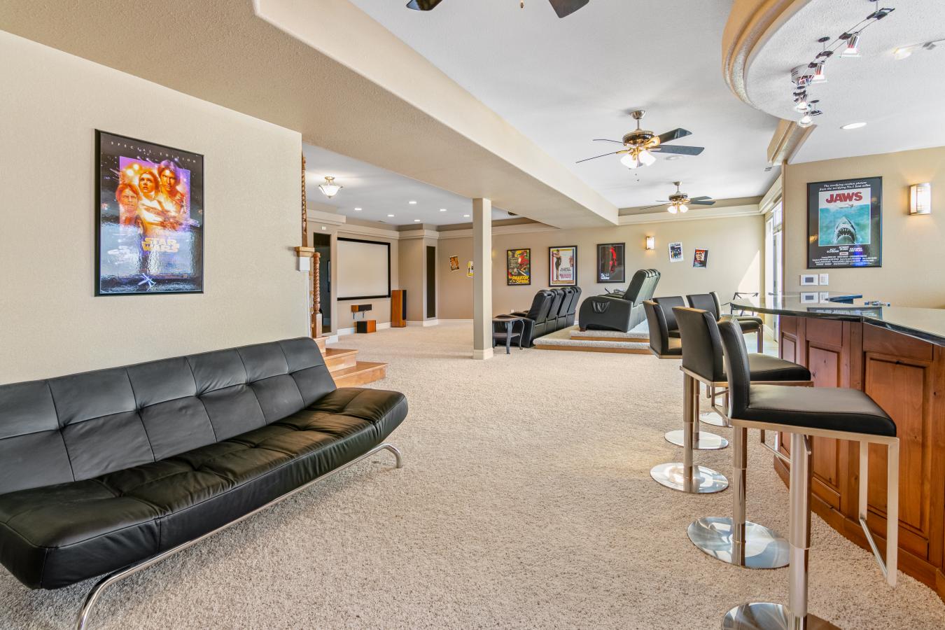 Sunrise Beach, Missouri, 65049, United States, 8 Bedrooms Bedrooms, ,5 BathroomsBathrooms,Residential,For Sale,1726482