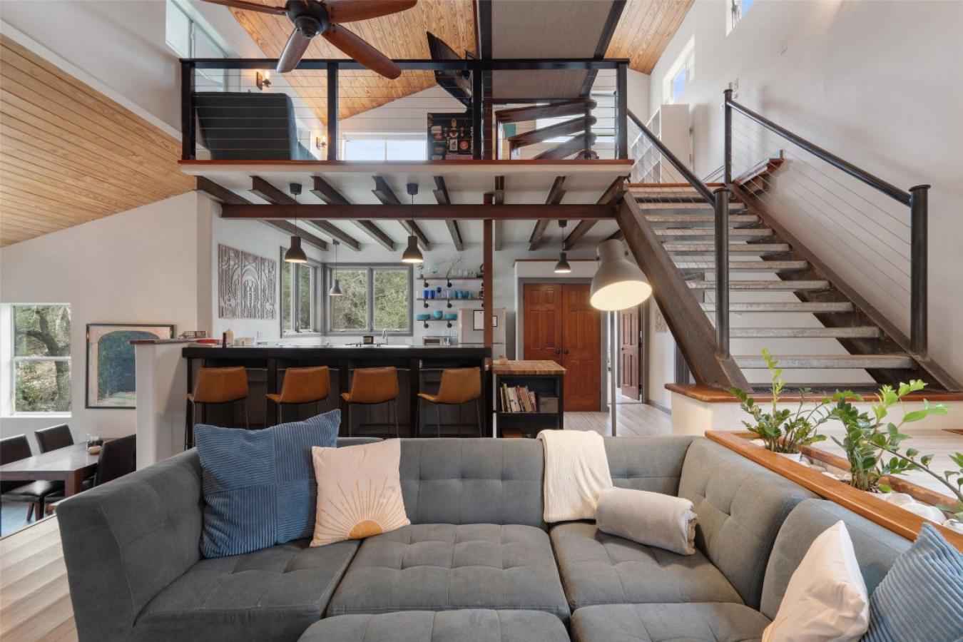 Dripping Springs, Texas, 78620, United States, 3 Bedrooms Bedrooms, ,3 BathroomsBathrooms,Residential,For Sale,1731143