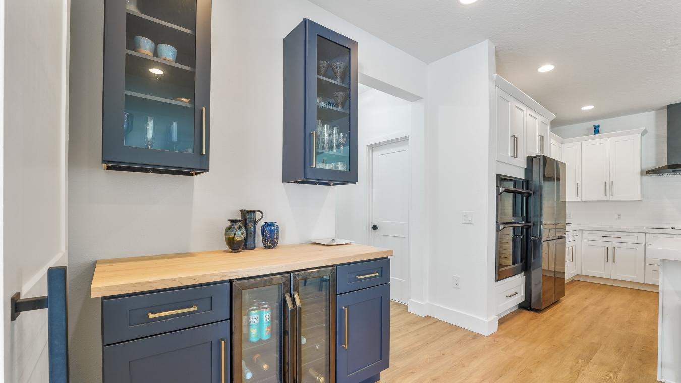 Orlando, Florida, 32832, United States, 3 Bedrooms Bedrooms, ,3 BathroomsBathrooms,Residential,For Sale,1726481