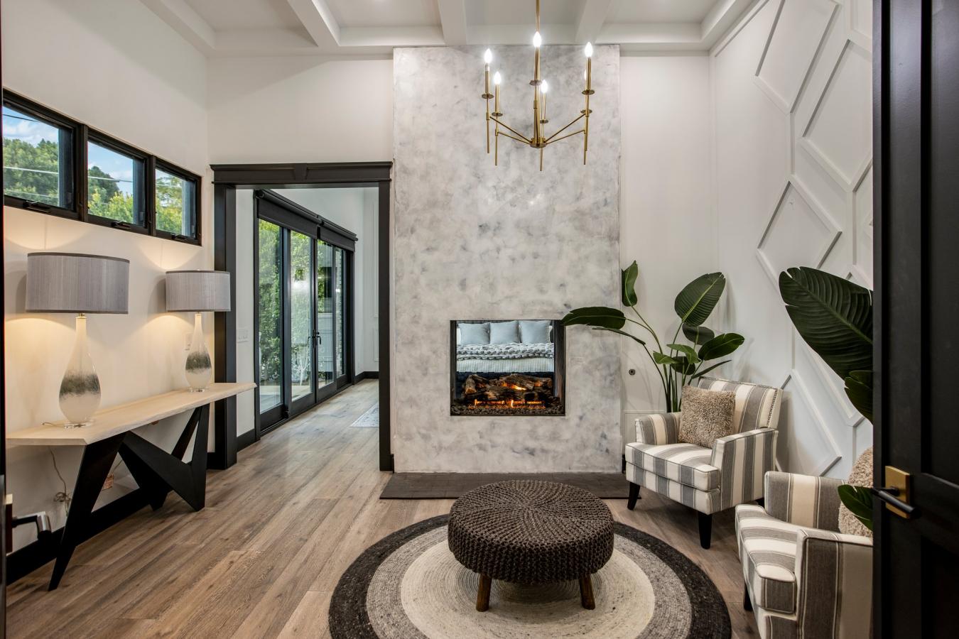 Phoenix, Arizona, 85018, United States, 5 Bedrooms Bedrooms, ,5 BathroomsBathrooms,Residential,For Sale,1726479