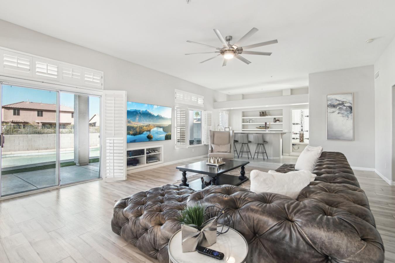 Peoria, Arizona, 85383, United States, 6 Bedrooms Bedrooms, ,4 BathroomsBathrooms,Residential,For Sale,1731142