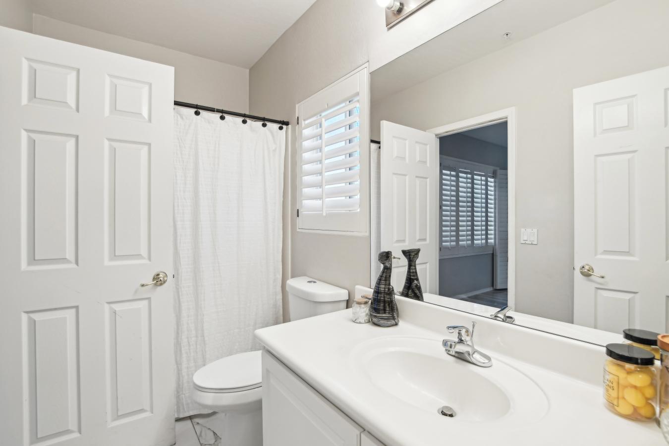Peoria, Arizona, 85383, United States, 6 Bedrooms Bedrooms, ,4 BathroomsBathrooms,Residential,For Sale,1731142