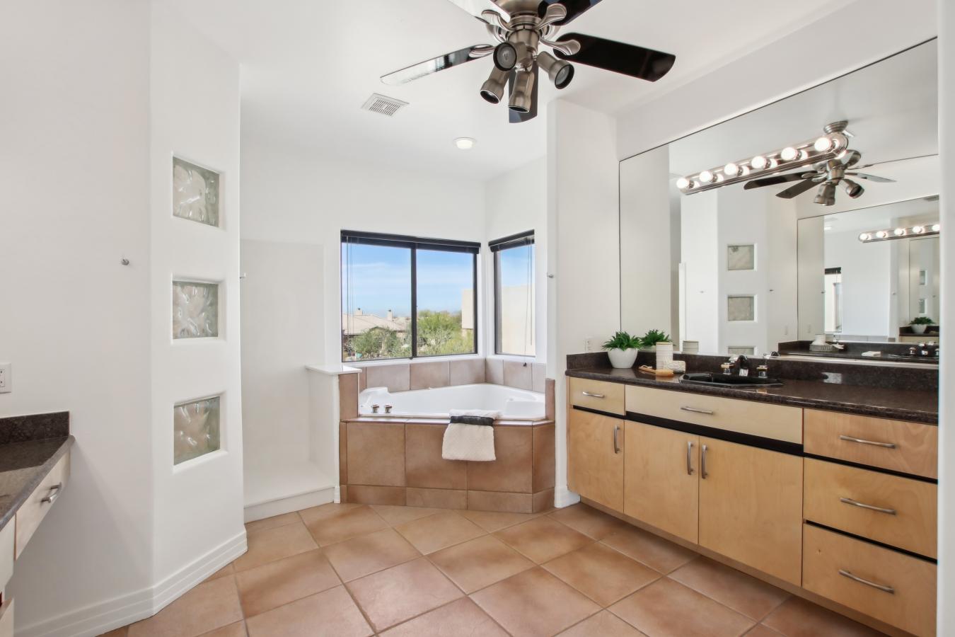 Goodyear, Arizona, 85338, United States, 5 Bedrooms Bedrooms, ,4 BathroomsBathrooms,Residential,For Sale,1731141