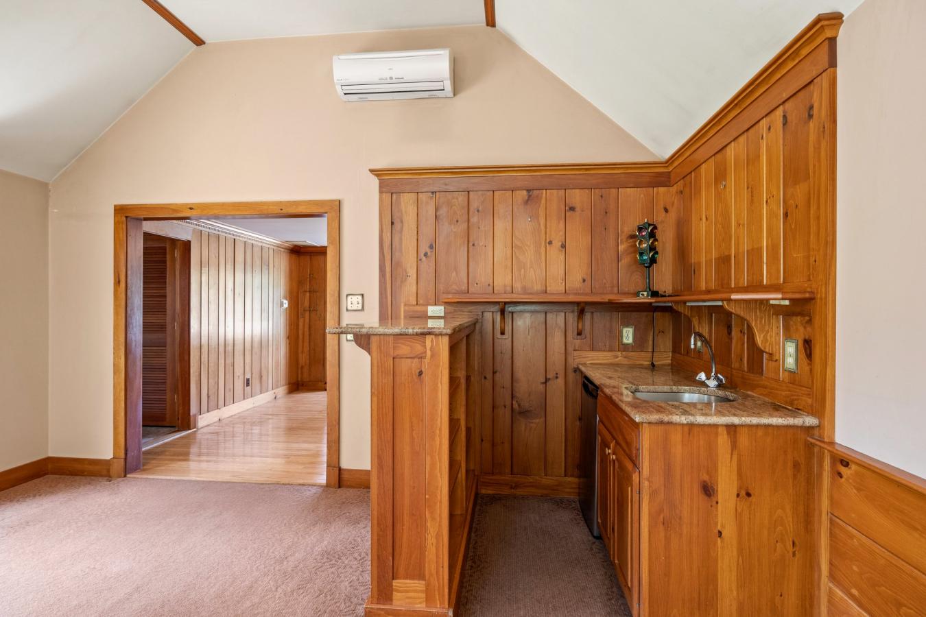 North Chatham, Massachusetts, 02650, United States, 4 Bedrooms Bedrooms, ,3 BathroomsBathrooms,Residential,For Sale,1731126