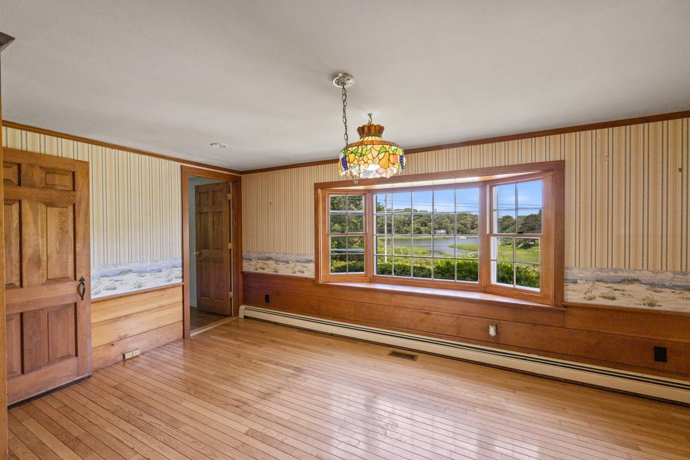 North Chatham, Massachusetts, 02650, United States, 4 Bedrooms Bedrooms, ,3 BathroomsBathrooms,Residential,For Sale,1731126