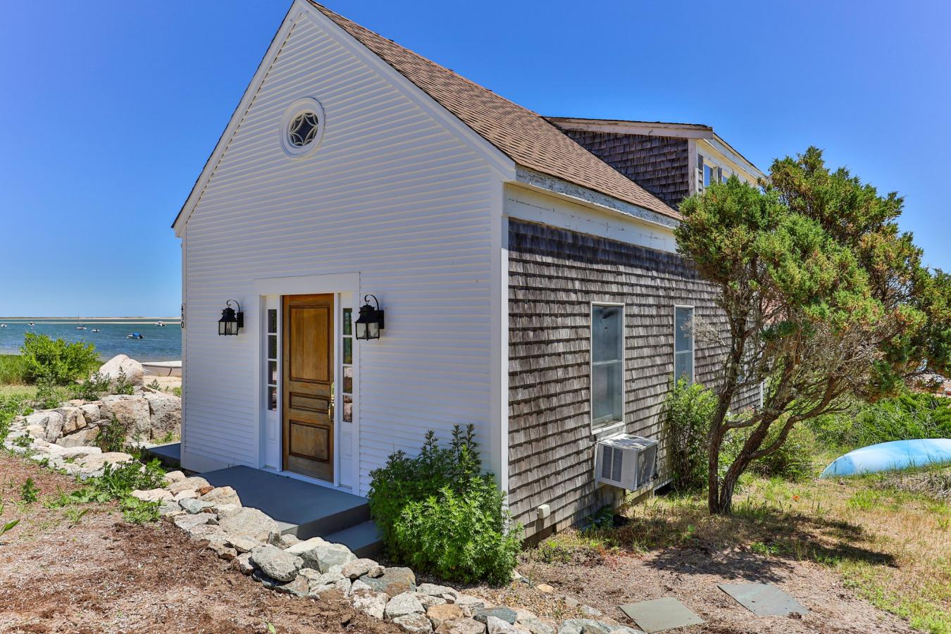 North Chatham, Massachusetts, 02650, United States, 2 Bedrooms Bedrooms, ,2 BathroomsBathrooms,Residential,For Sale,1731125