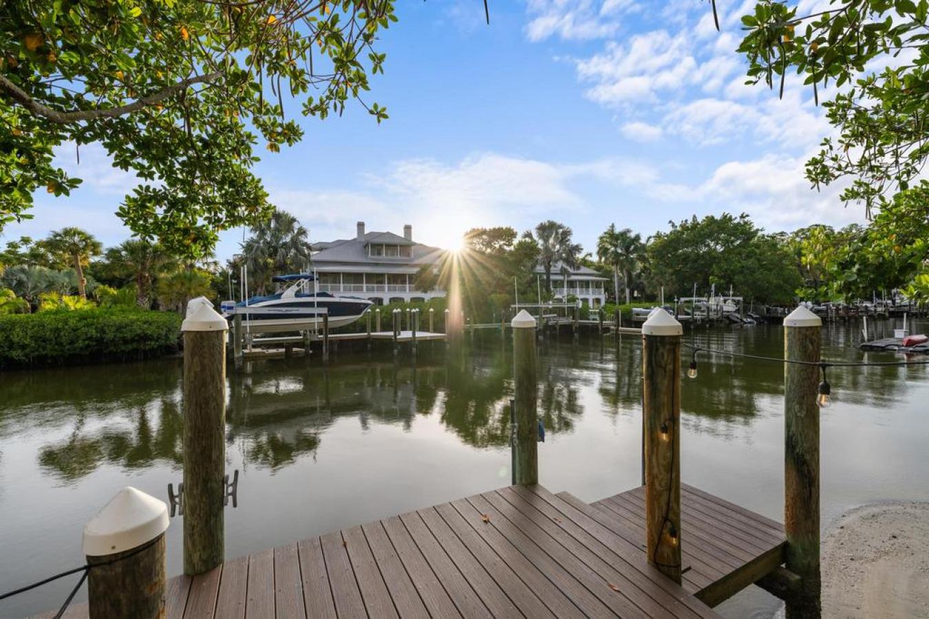Sarasota, Florida, 34242, United States, 6 Bedrooms Bedrooms, ,6 BathroomsBathrooms,Residential,For Sale,1731119