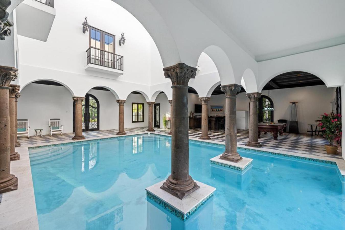 Sarasota, Florida, 34242, United States, 6 Bedrooms Bedrooms, ,6 BathroomsBathrooms,Residential,For Sale,1731119