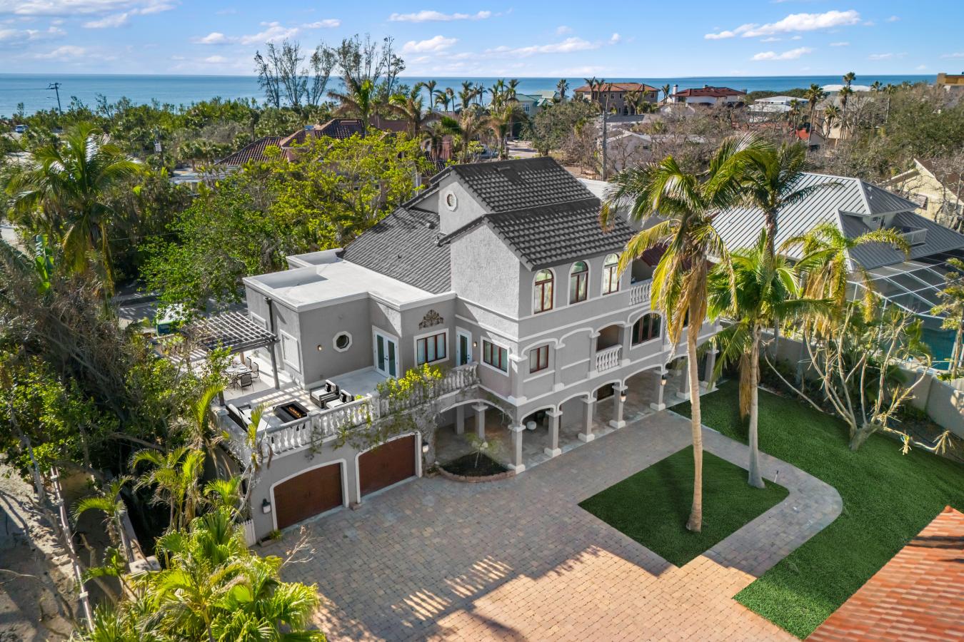 Sarasota, Florida, 34242, United States, 4 Bedrooms Bedrooms, ,4 BathroomsBathrooms,Residential,For Sale,1731118