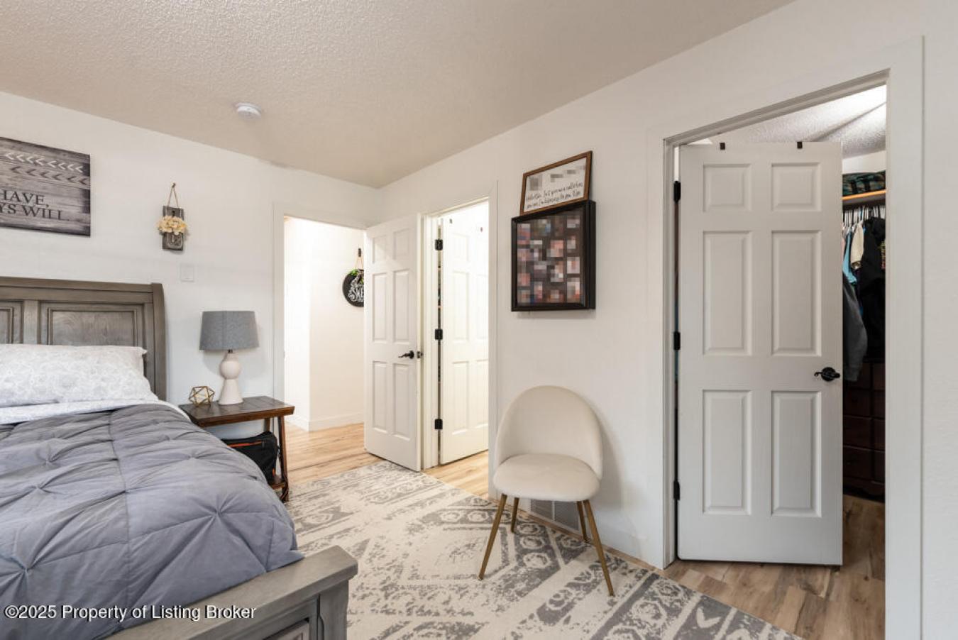 Dickinson, North Dakota, 58601, United States, 4 Bedrooms Bedrooms, ,4 BathroomsBathrooms,Residential,For Sale,1731112