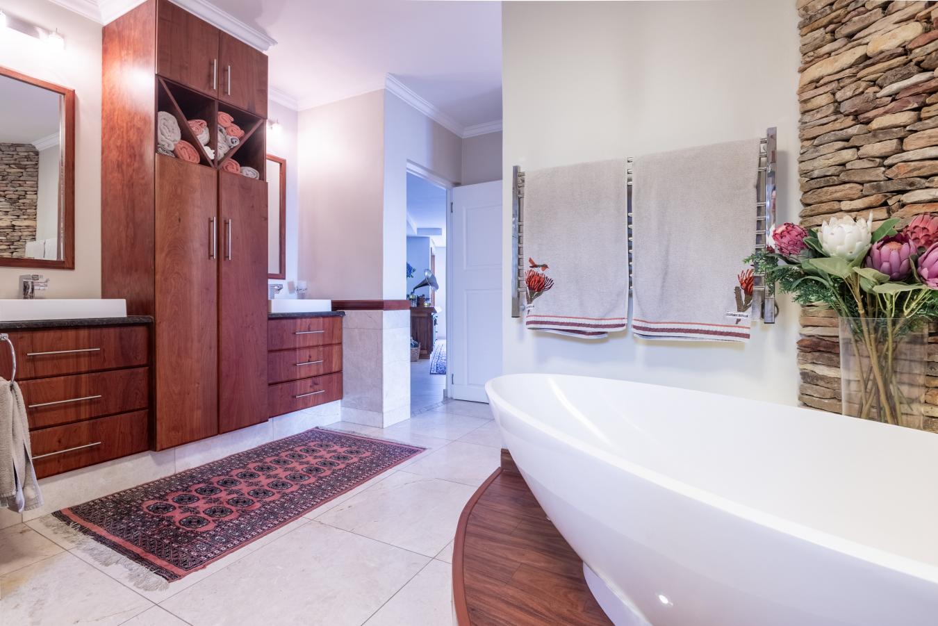 Plettenberg Bay, 6600, South Africa, 7 Bedrooms Bedrooms, ,8 BathroomsBathrooms,Residential,For Sale,1742025