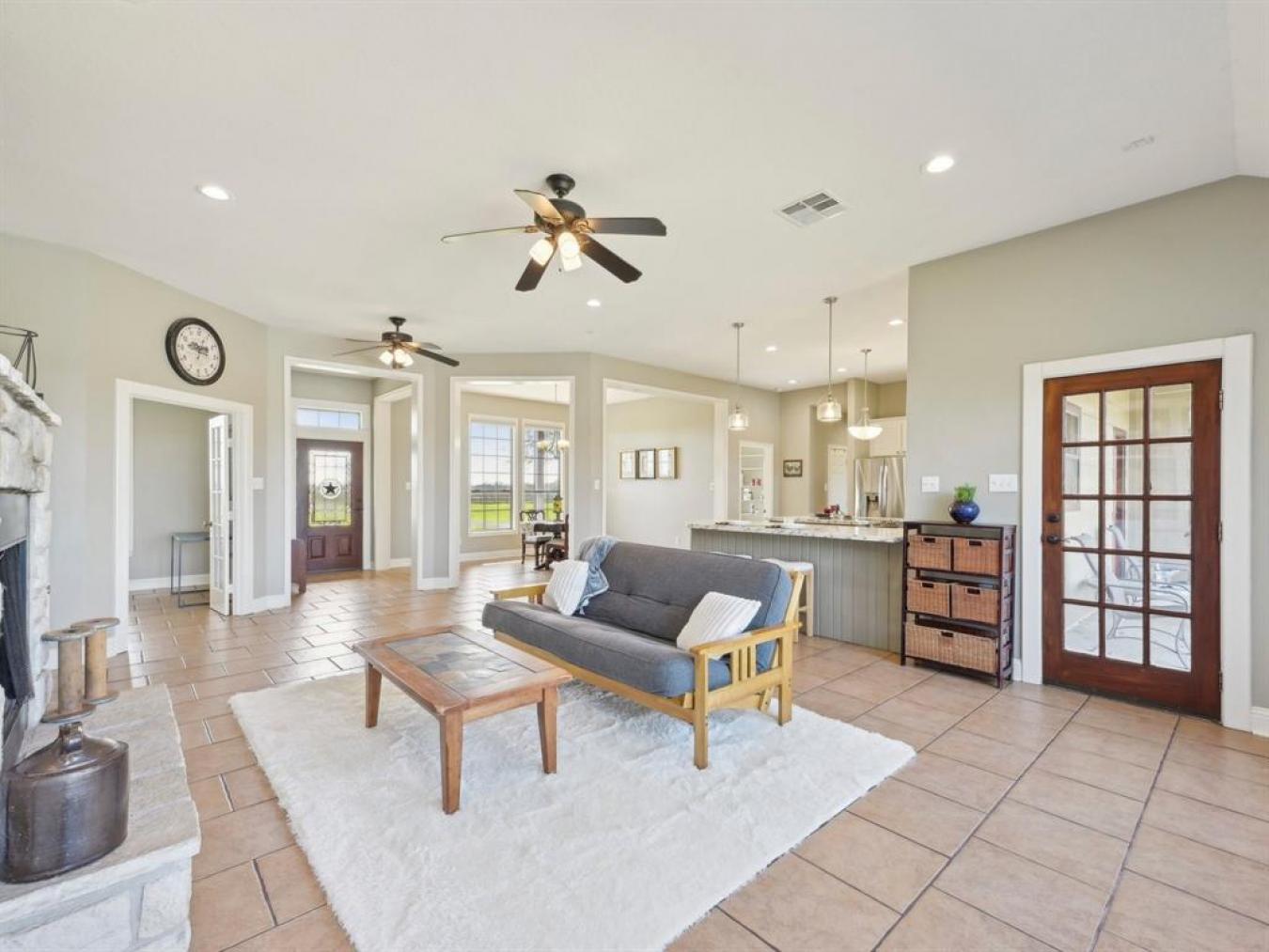 Alvin, Texas, 77511, United States, 3 Bedrooms Bedrooms, ,2 BathroomsBathrooms,Residential,For Sale,1734294