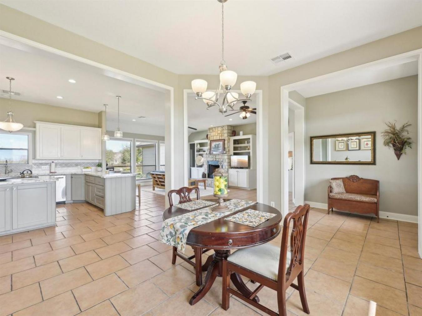 Alvin, Texas, 77511, United States, 3 Bedrooms Bedrooms, ,2 BathroomsBathrooms,Residential,For Sale,1734294