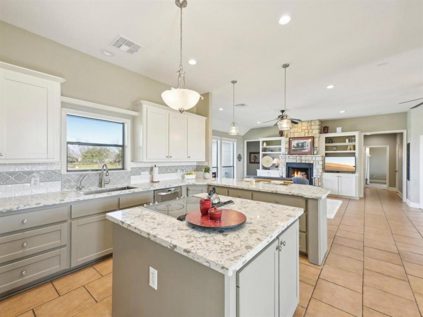 Alvin, Texas, 77511, United States, 3 Bedrooms Bedrooms, ,2 BathroomsBathrooms,Residential,For Sale,1734294