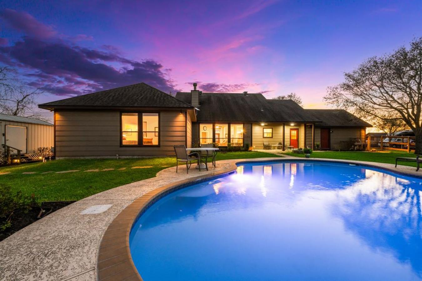 Alvin, Texas, 77511, United States, 3 Bedrooms Bedrooms, ,2 BathroomsBathrooms,Residential,For Sale,1734294