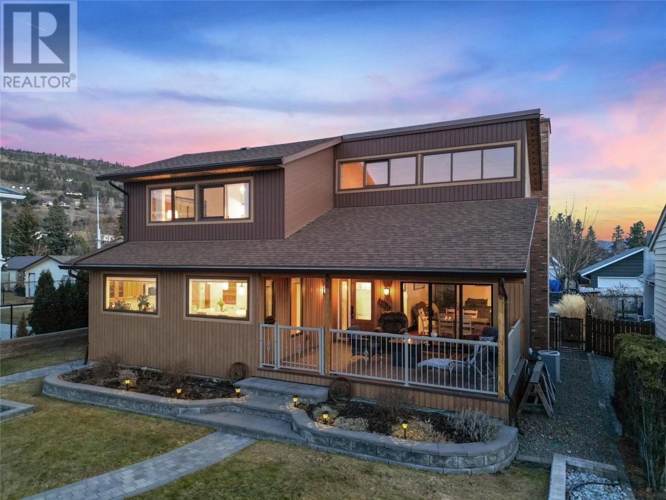 Penticton, BC, V2A3V2, Canada, 2 Bedrooms Bedrooms, ,3 BathroomsBathrooms,Residential,For Sale,1732311