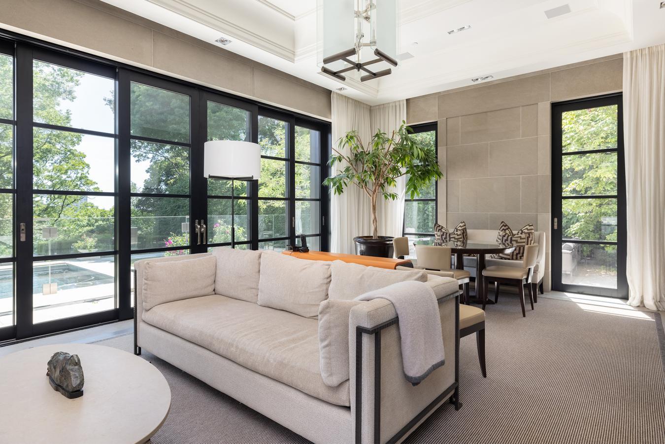 Toronto, ON, M5R 2W1, Canada, 6 Bedrooms Bedrooms, ,9 BathroomsBathrooms,Residential,For Sale,1734287