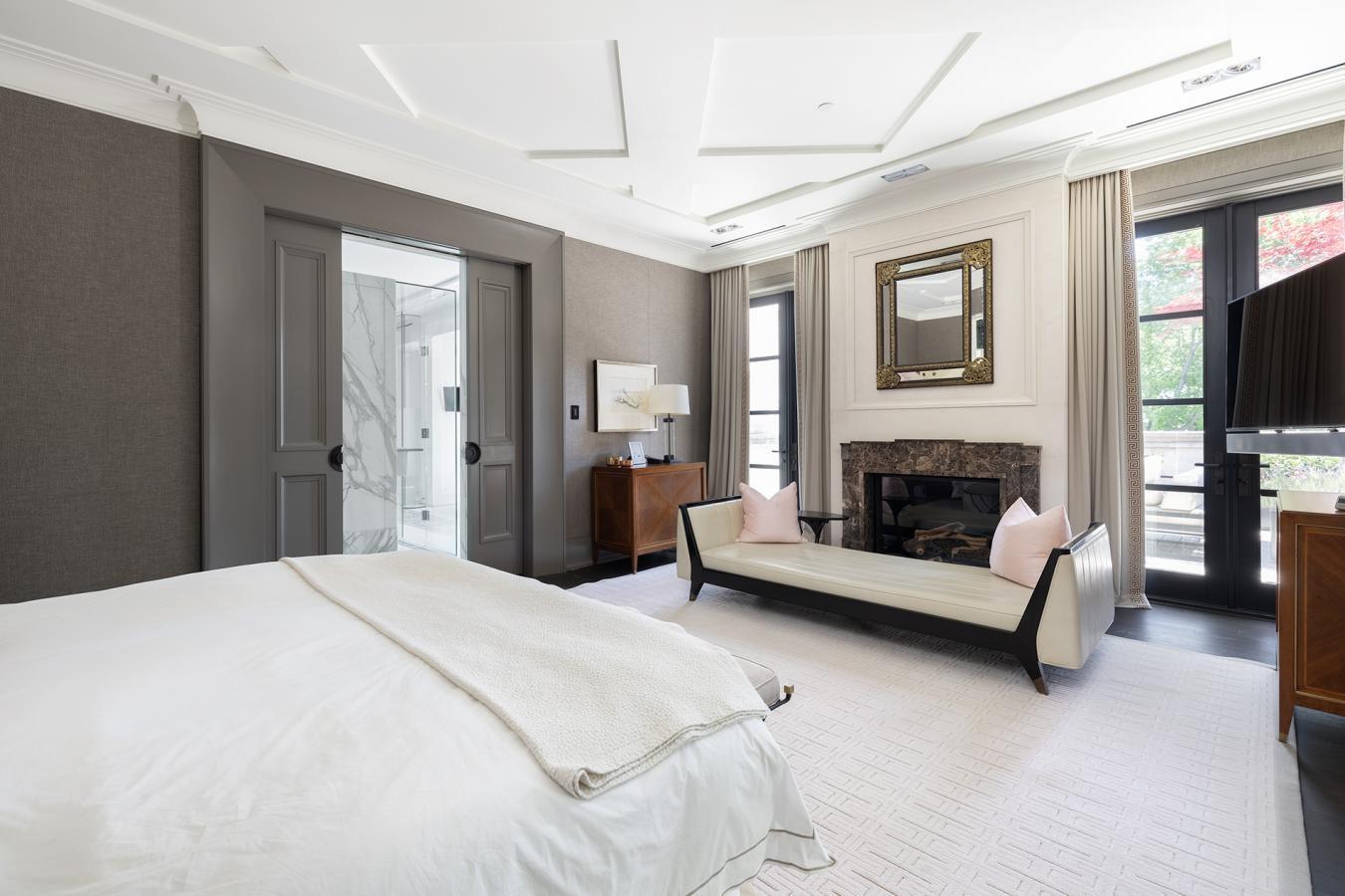 Toronto, ON, M5R 2W1, Canada, 6 Bedrooms Bedrooms, ,9 BathroomsBathrooms,Residential,For Sale,1734287