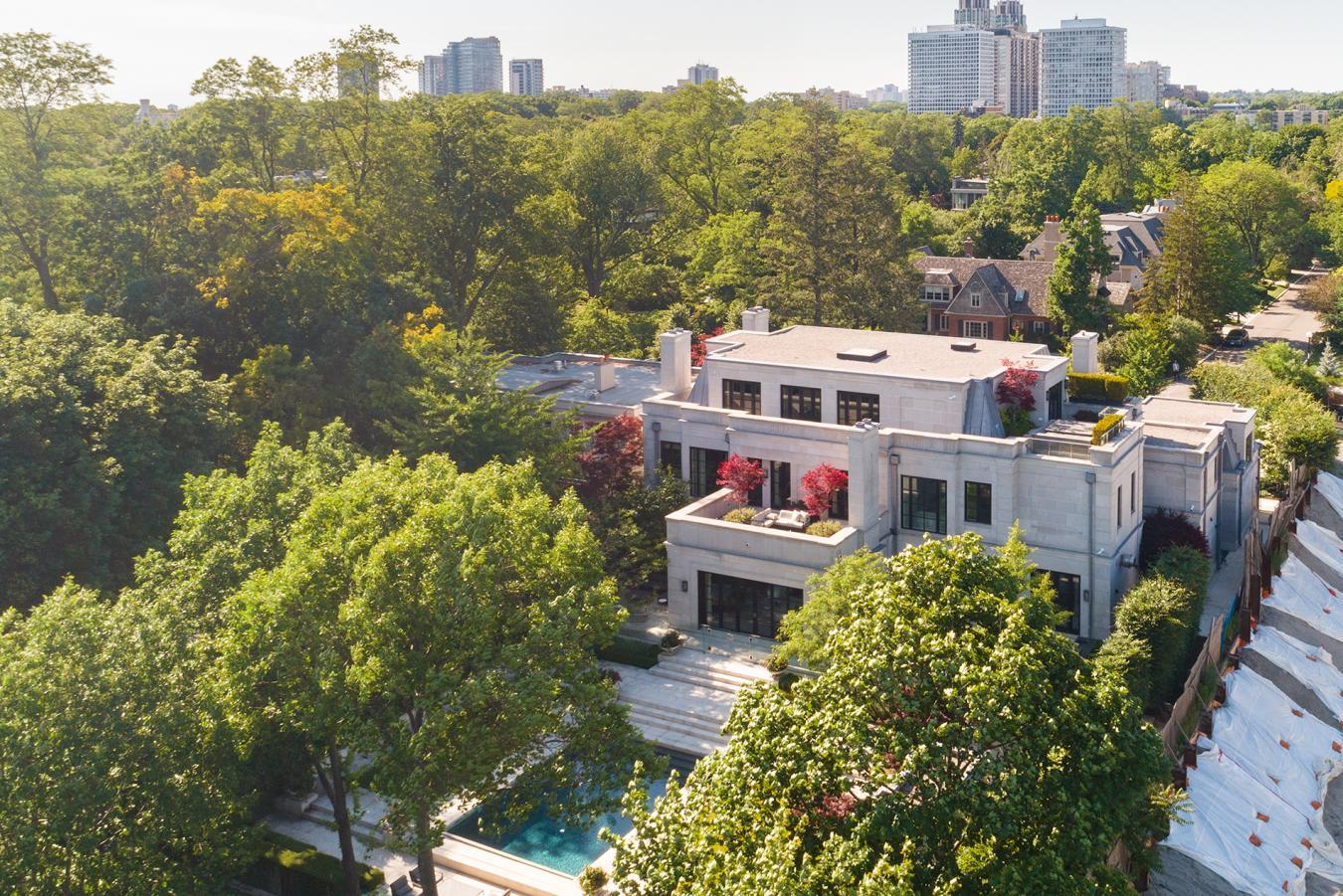 Toronto, ON, M5R 2W1, Canada, 6 Bedrooms Bedrooms, ,9 BathroomsBathrooms,Residential,For Sale,1734287