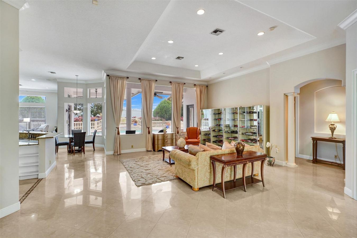 Delray Beach, Florida, 33446, United States, 5 Bedrooms Bedrooms, ,4 BathroomsBathrooms,Residential,For Sale,1732299