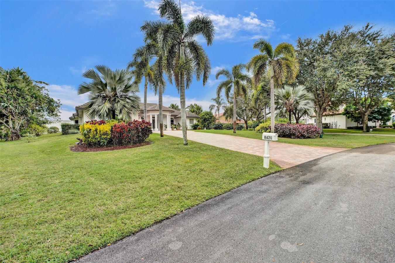 Delray Beach, Florida, 33446, United States, 5 Bedrooms Bedrooms, ,4 BathroomsBathrooms,Residential,For Sale,1732299