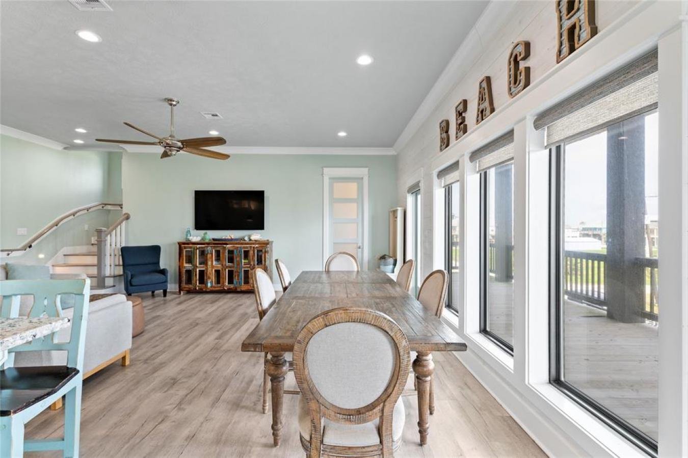 Crystal Beach, Texas, 77650, United States, 5 Bedrooms Bedrooms, ,5 BathroomsBathrooms,Residential,For Sale,1732295