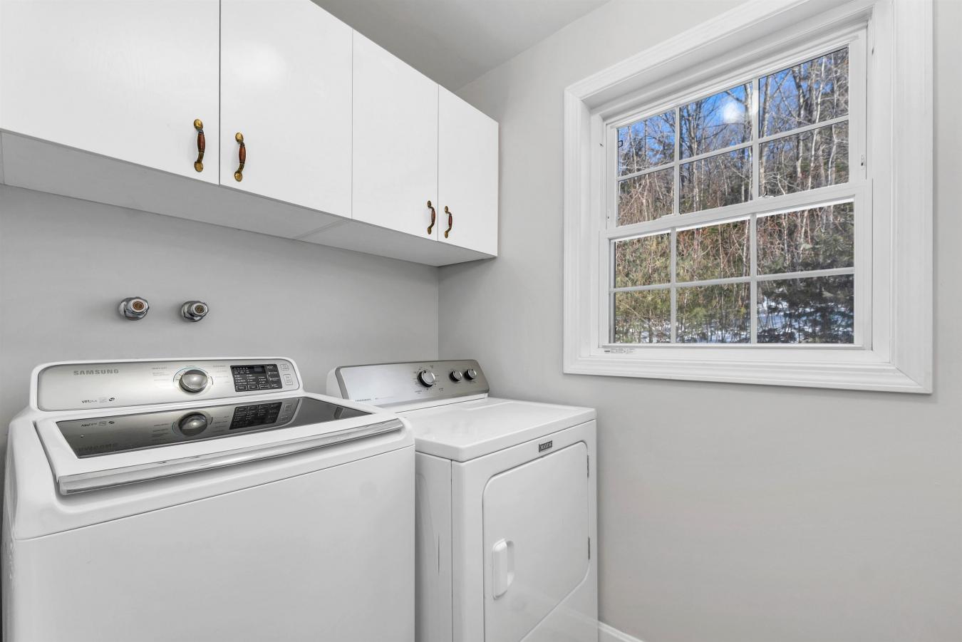 Gilford, New Hampshire, 03249, United States, 3 Bedrooms Bedrooms, ,3 BathroomsBathrooms,Residential,For Sale,1733800