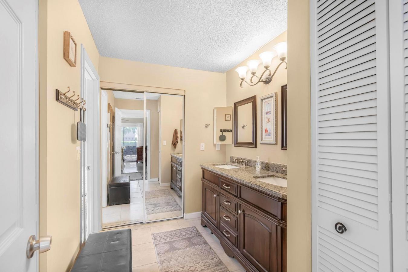 Delray Beach, Florida, 33445, United States, 4 Bedrooms Bedrooms, ,2 BathroomsBathrooms,Residential,For Sale,1734285