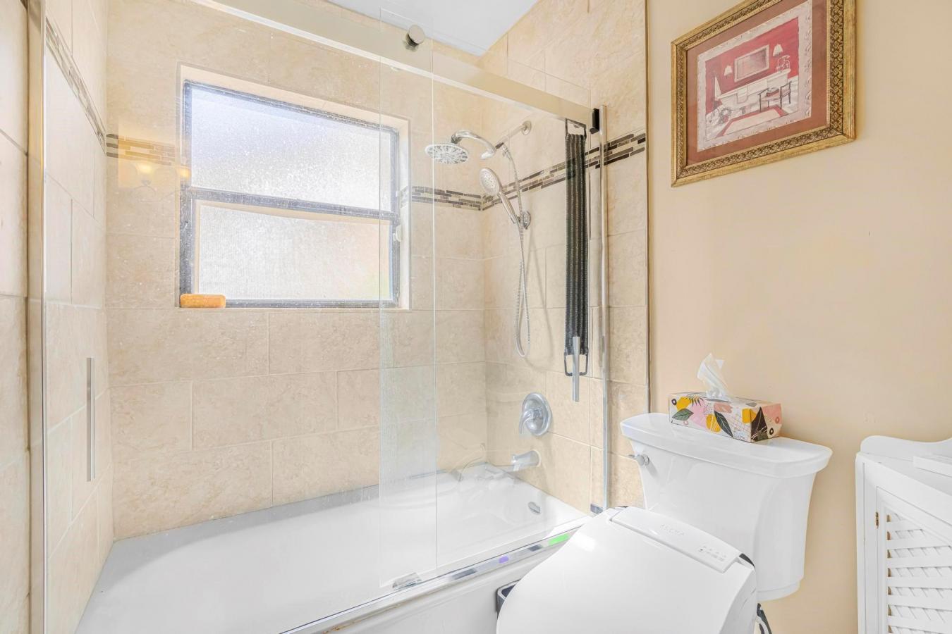 Delray Beach, Florida, 33445, United States, 4 Bedrooms Bedrooms, ,2 BathroomsBathrooms,Residential,For Sale,1734285