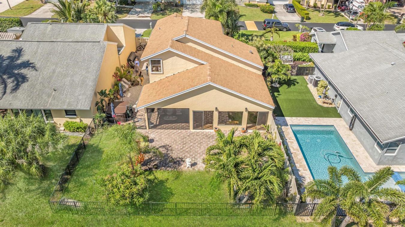 Delray Beach, Florida, 33445, United States, 4 Bedrooms Bedrooms, ,2 BathroomsBathrooms,Residential,For Sale,1734285