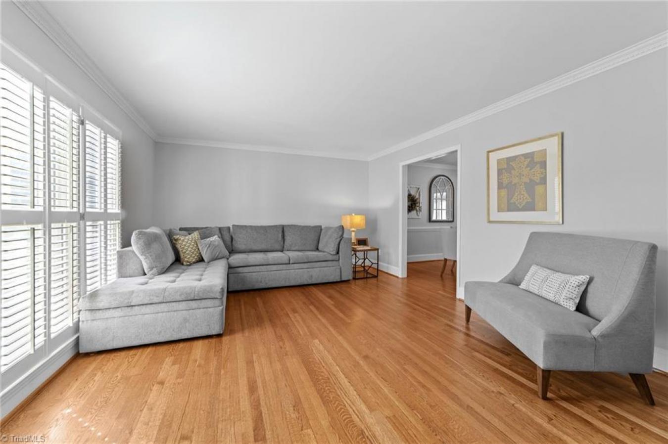 Greensboro, North Carolina, 27408, United States, 4 Bedrooms Bedrooms, ,2 BathroomsBathrooms,Residential,For Sale,1734284