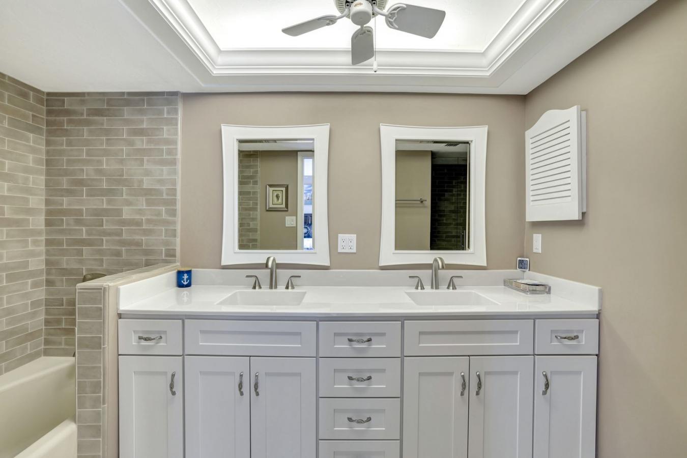 Marco Island, Florida, 34145, United States, 3 Bedrooms Bedrooms, ,2 BathroomsBathrooms,Residential,For Sale,1824785