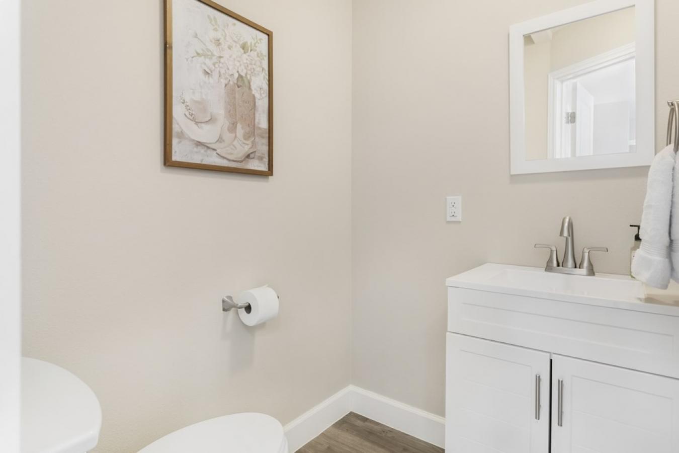 Fredericksburg, Texas, 78624, United States, 2 Bedrooms Bedrooms, ,1 BathroomBathrooms,Residential,For Sale,1734278