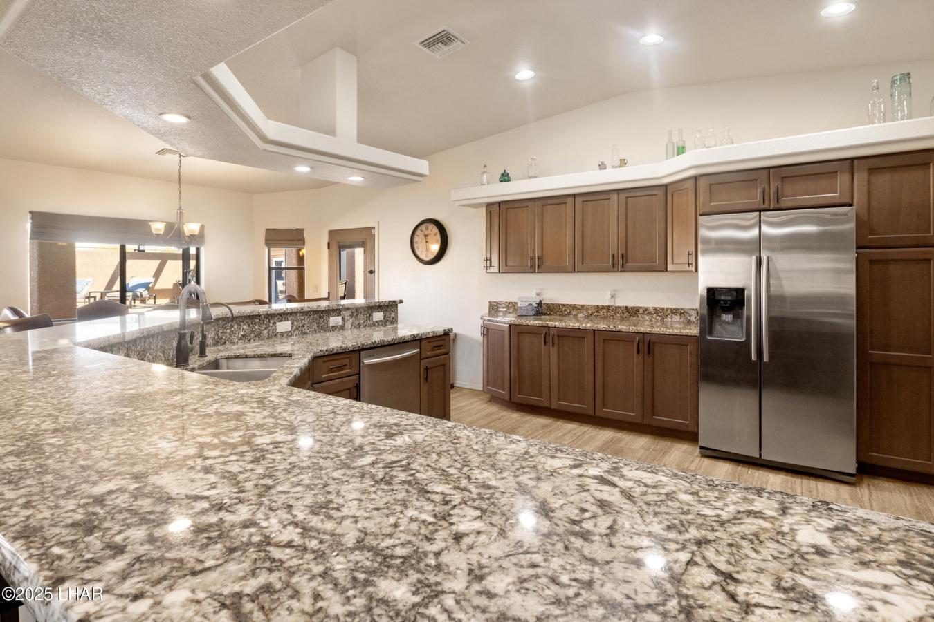 Lake Havasu City, Arizona, 86404, United States, 4 Bedrooms Bedrooms, ,3 BathroomsBathrooms,Residential,For Sale,1941573