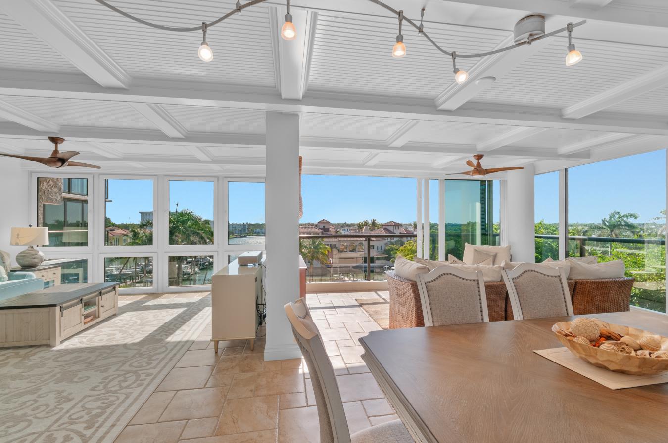 NAPLES, Florida, 34103, United States, 2 Bedrooms Bedrooms, ,2 BathroomsBathrooms,Residential,For Sale,1734271