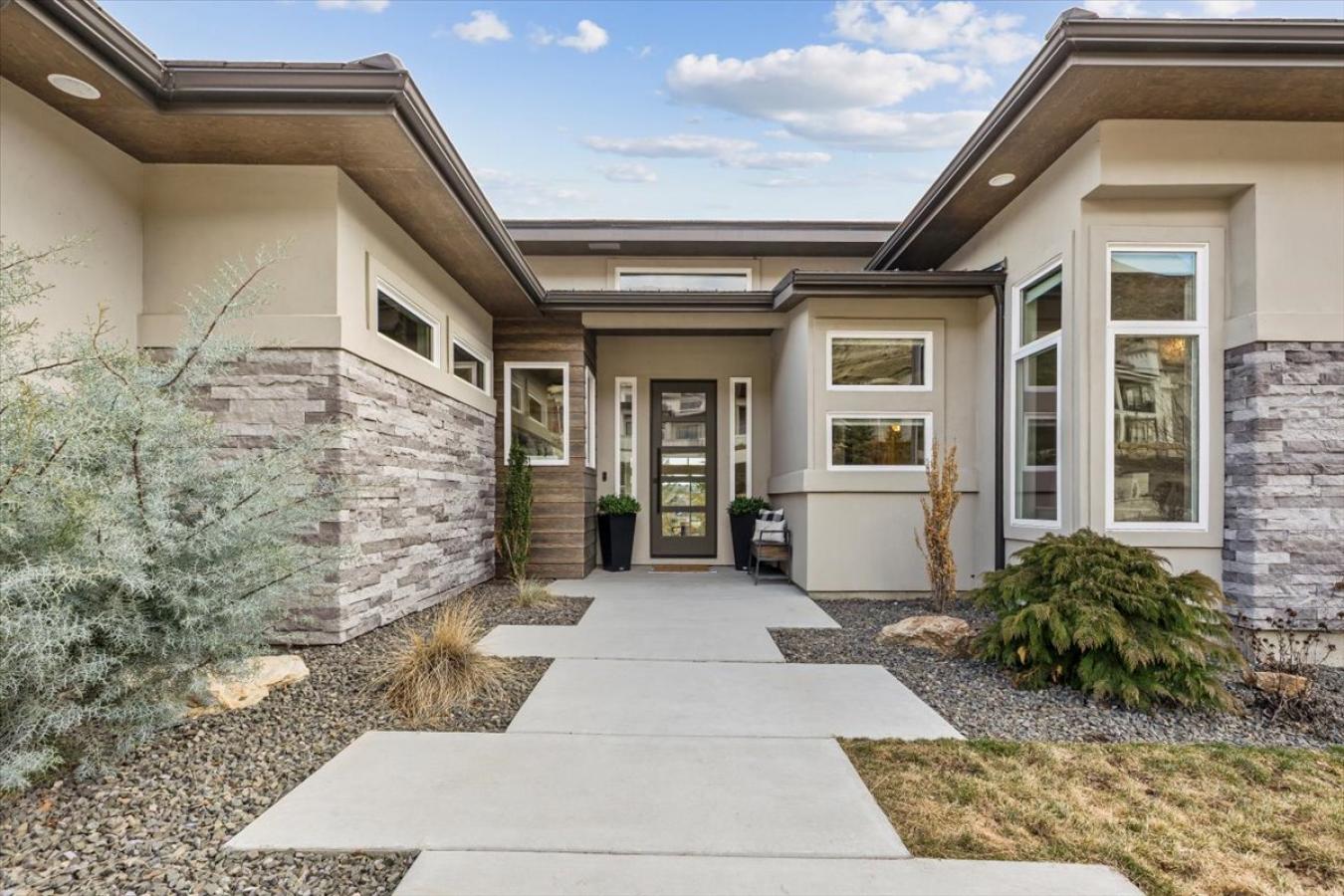 Boise, Idaho, 83716, United States, 4 Bedrooms Bedrooms, ,3 BathroomsBathrooms,Residential,For Sale,1747186