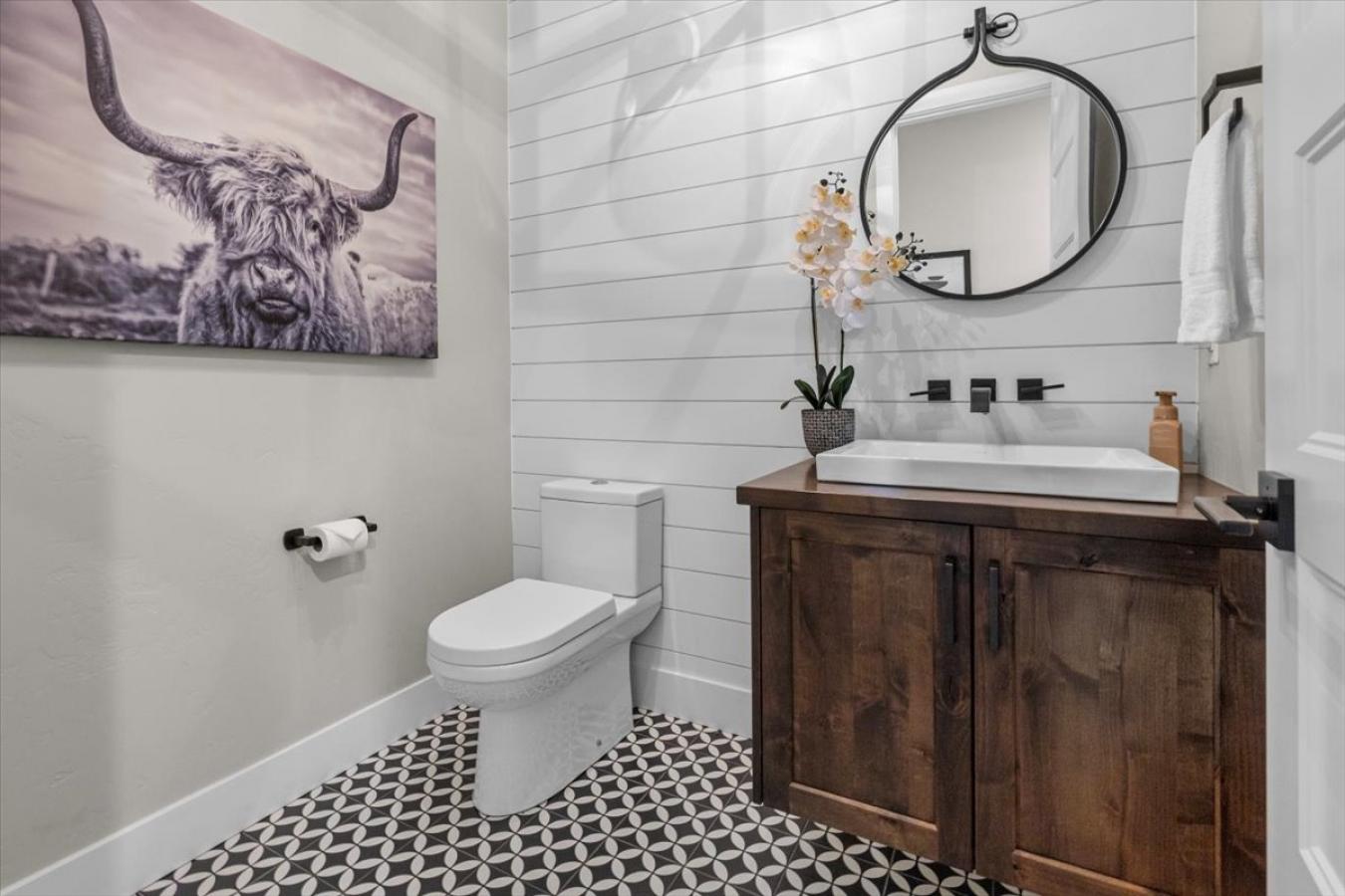 Boise, Idaho, 83716, United States, 4 Bedrooms Bedrooms, ,3 BathroomsBathrooms,Residential,For Sale,1747186