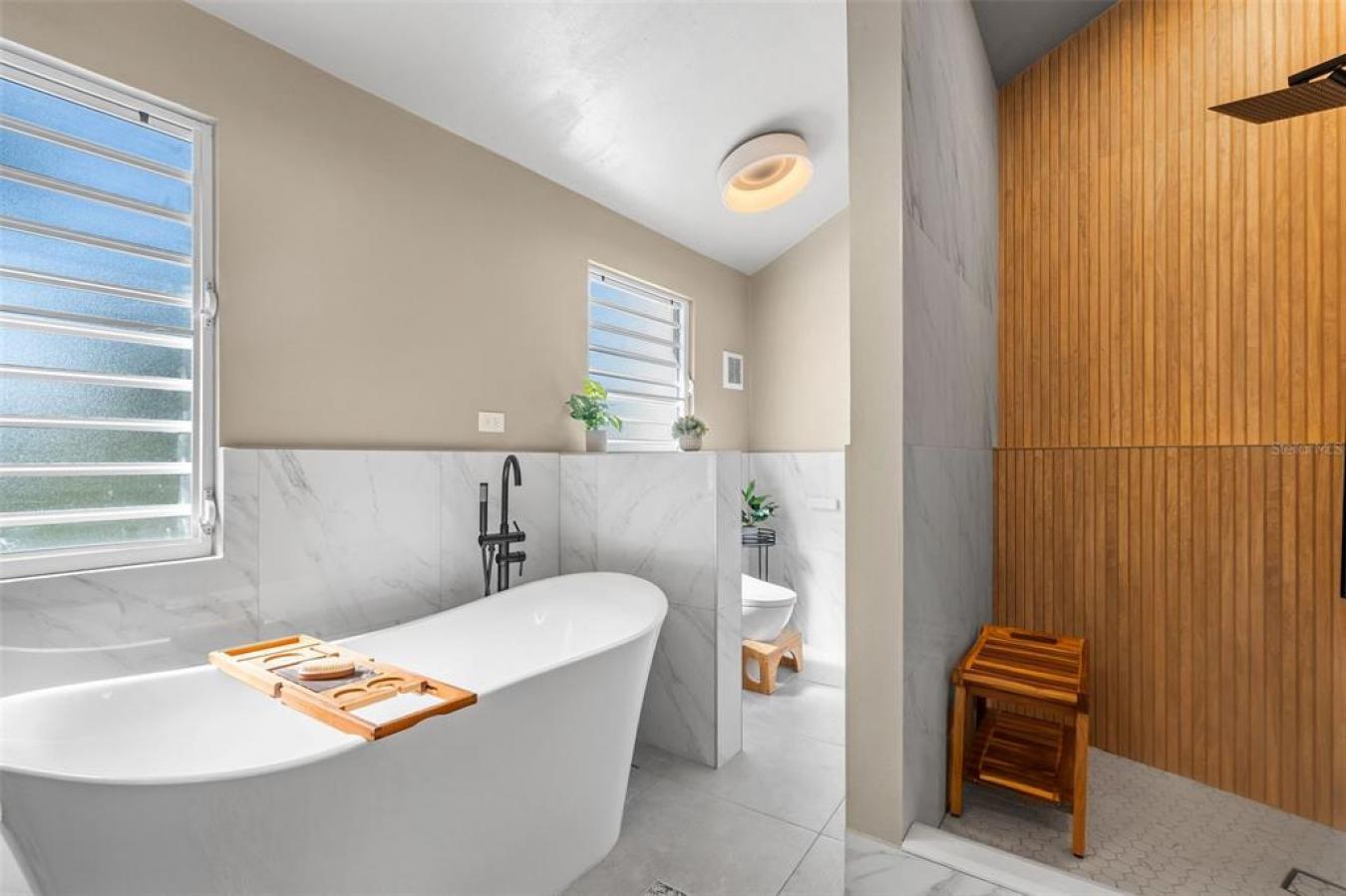 Humacao, 00791, Puerto Rico, 4 Bedrooms Bedrooms, ,5 BathroomsBathrooms,Residential,For Sale,1734261