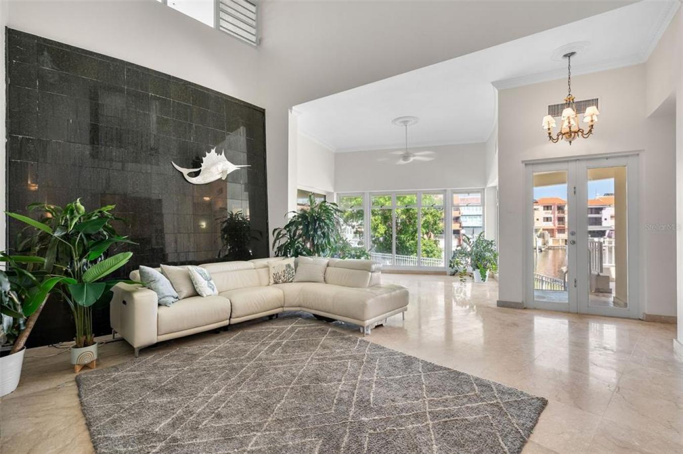 Humacao, 00791, Puerto Rico, 4 Bedrooms Bedrooms, ,5 BathroomsBathrooms,Residential,For Sale,1734261