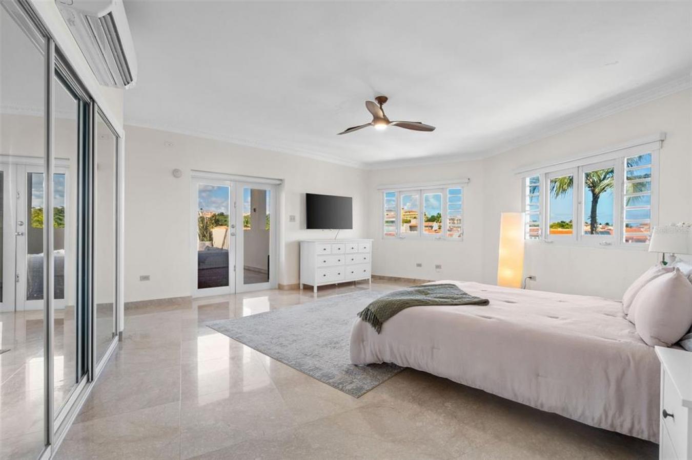 Humacao, 00791, Puerto Rico, 4 Bedrooms Bedrooms, ,5 BathroomsBathrooms,Residential,For Sale,1734261