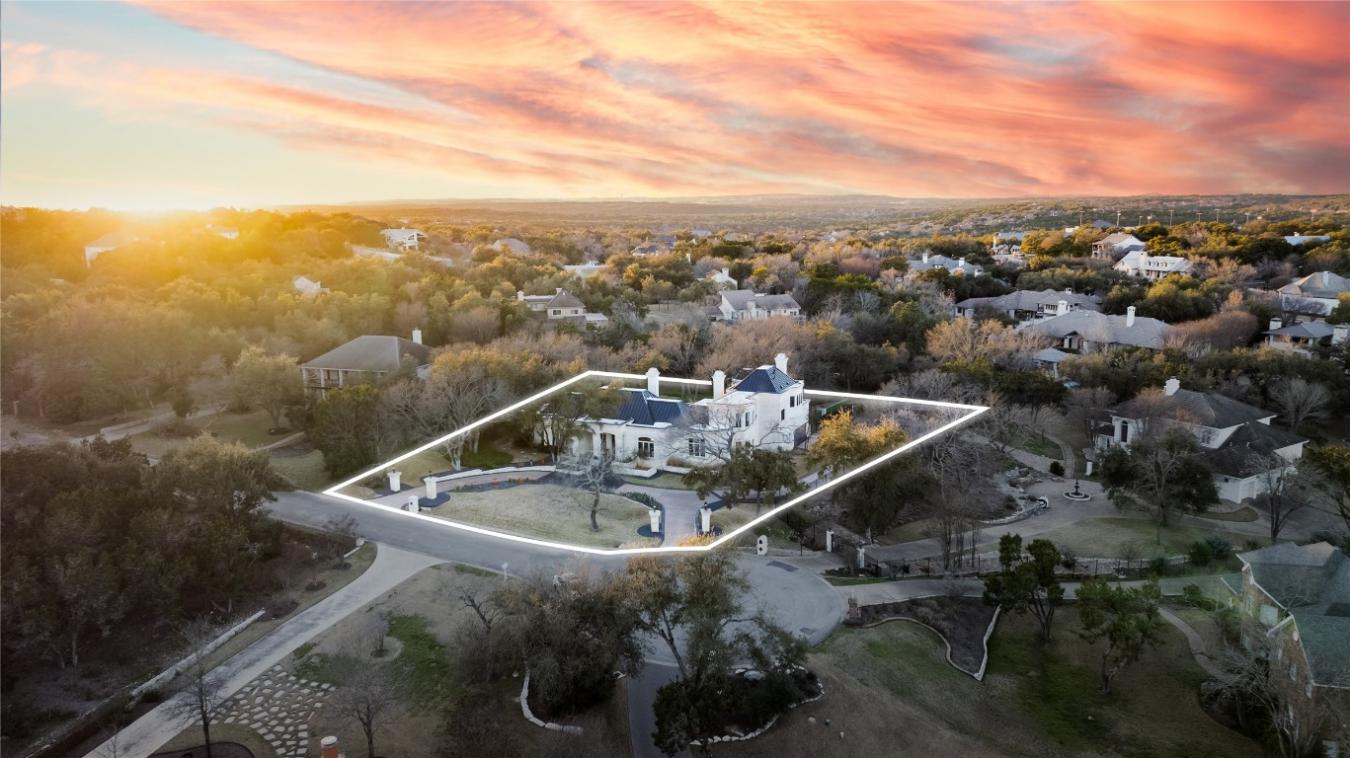 Austin, Texas, 78735, United States, 3 Bedrooms Bedrooms, ,3 BathroomsBathrooms,Residential,For Sale,1734259