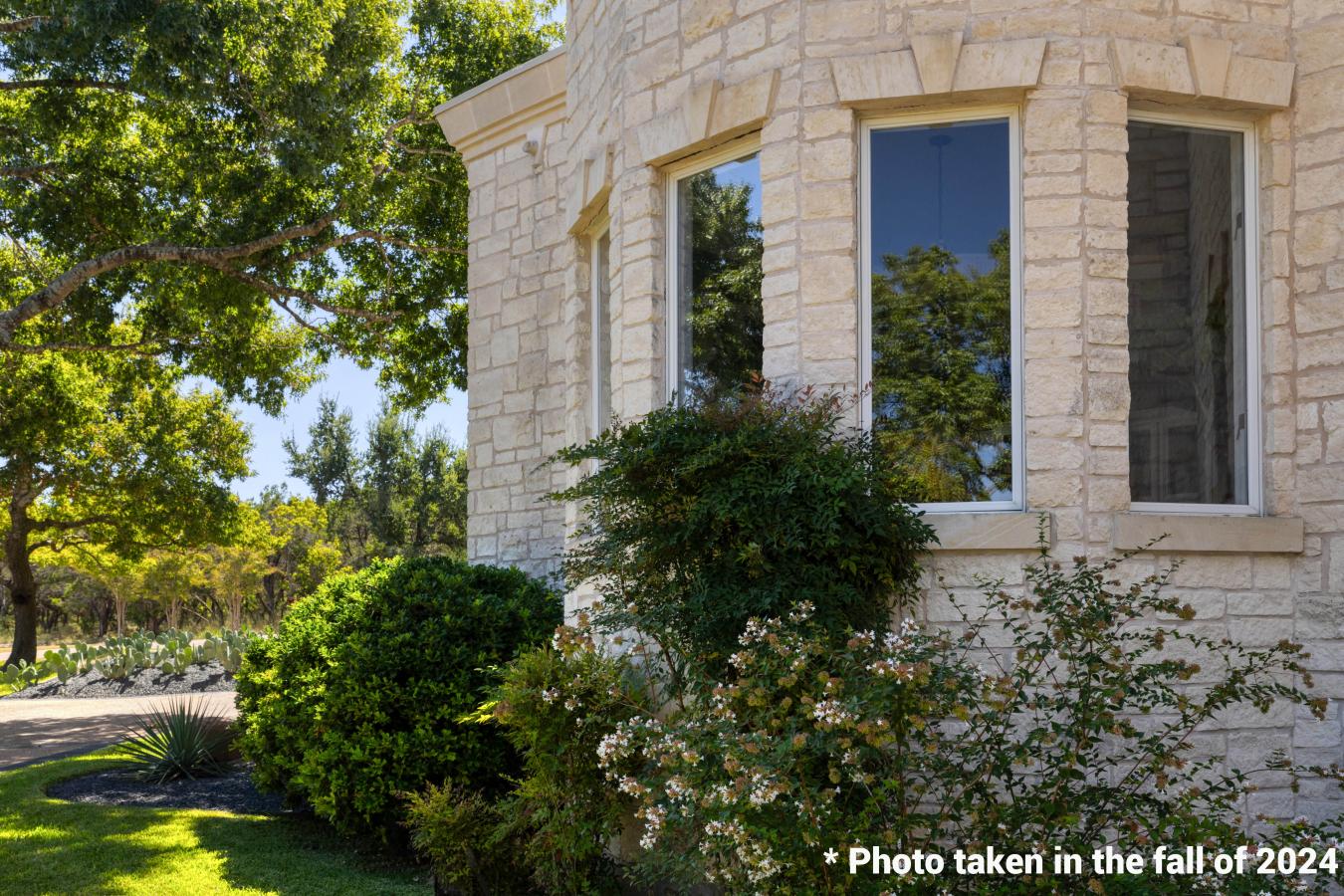 Austin, Texas, 78735, United States, 3 Bedrooms Bedrooms, ,3 BathroomsBathrooms,Residential,For Sale,1734259