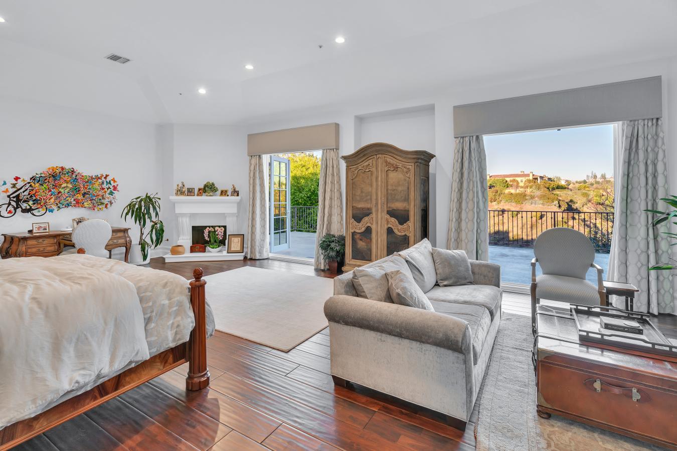 Bel Air Crest, California, 90077, United States, 5 Bedrooms Bedrooms, ,8 BathroomsBathrooms,Residential,For Sale,1734253