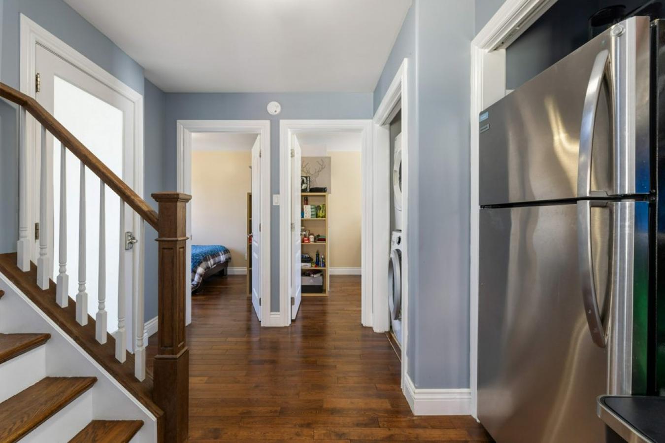 Kingston, ON, K7L0B5, Canada, 8 Bedrooms Bedrooms, ,4 BathroomsBathrooms,Residential,For Sale,1905293