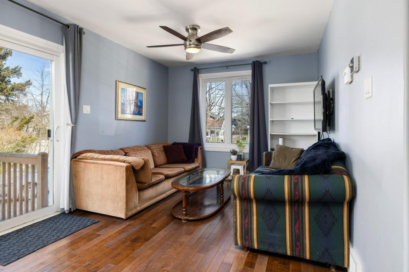 Kingston, ON, K7L0B5, Canada, 8 Bedrooms Bedrooms, ,4 BathroomsBathrooms,Residential,For Sale,1905293